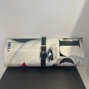 Magazine clutch purse